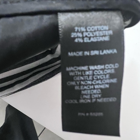 NWT Express black and white stripes short size 4 - Picture 4 of 8